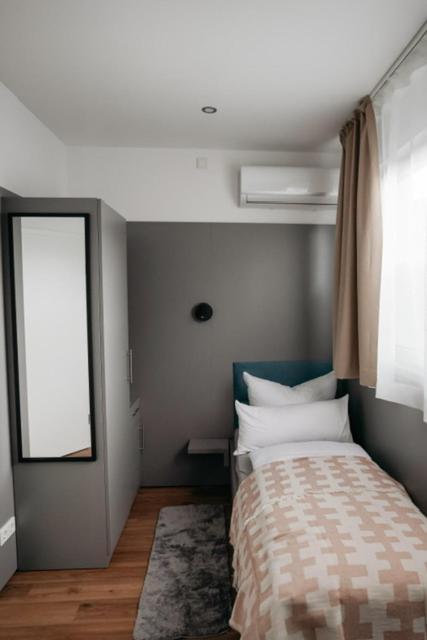 Holtrock Aparthotel Оберхаузен Екстериор снимка